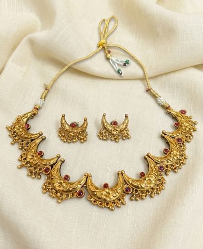 Traditional Temple Necklace Set with Matching Earrings