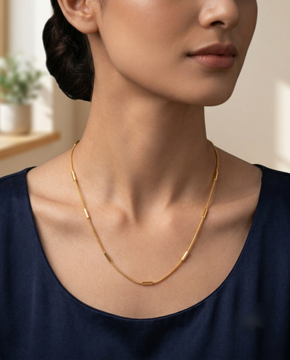 Anti-Tarnish Chain for Women – Gold Finish Infinity