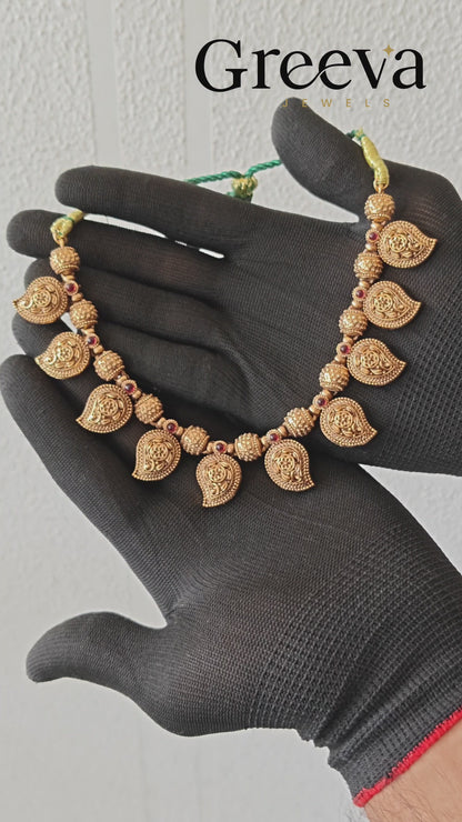 Premium Traditional Paisley Necklace Set